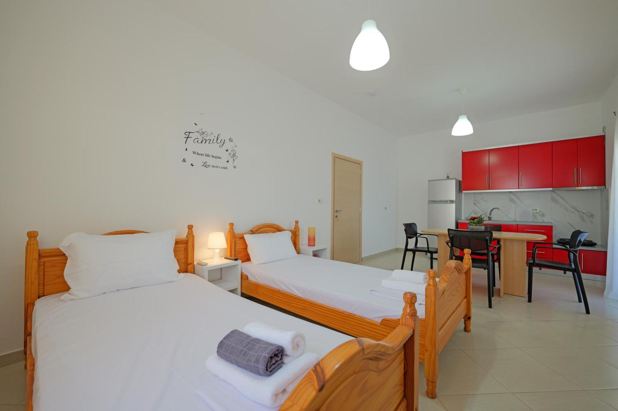 Central Garden Residence Sofia - Free Parking Ksamil Luaran gambar