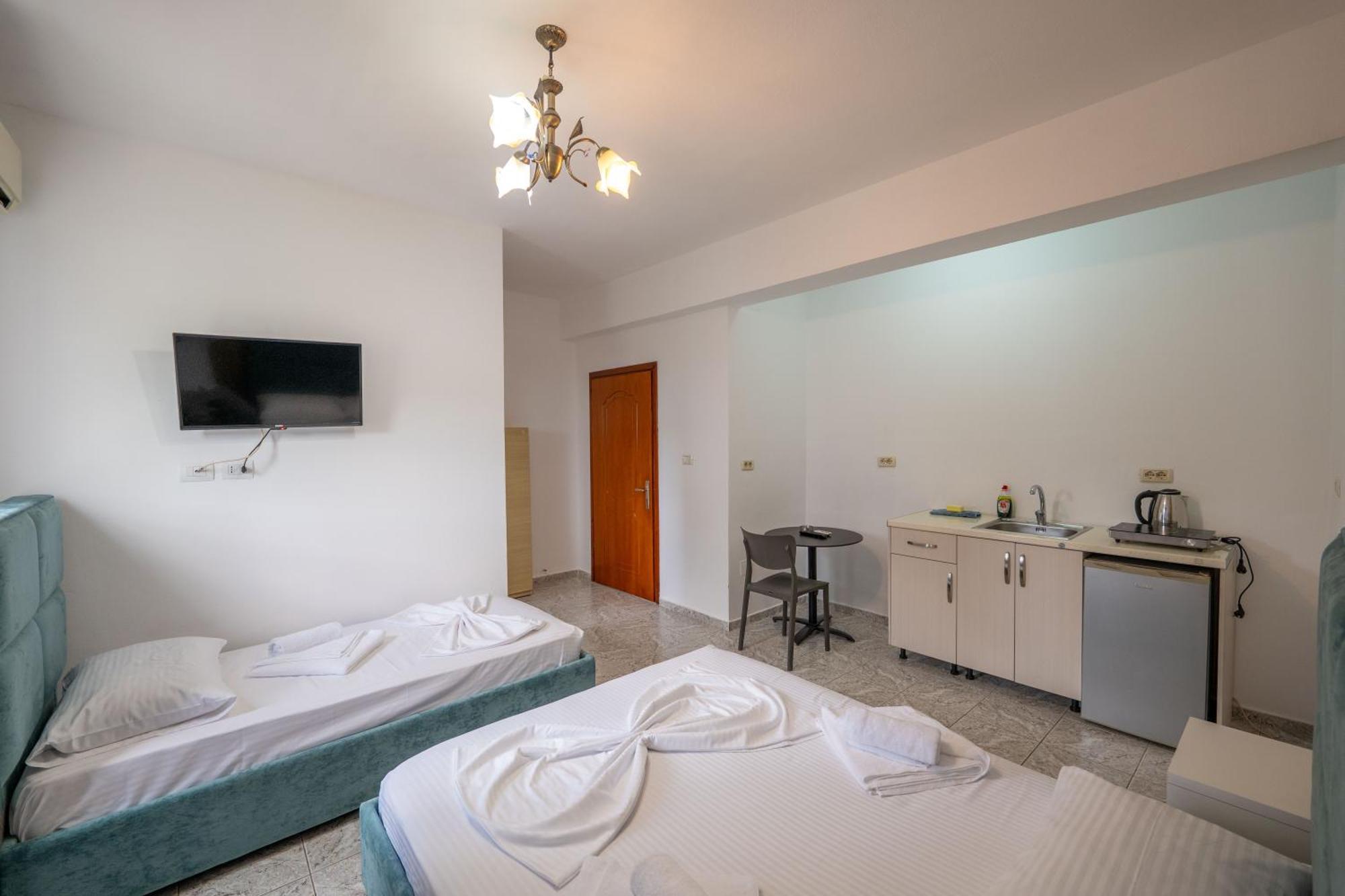 Central Garden Residence Sofia - Free Parking Ksamil Luaran gambar