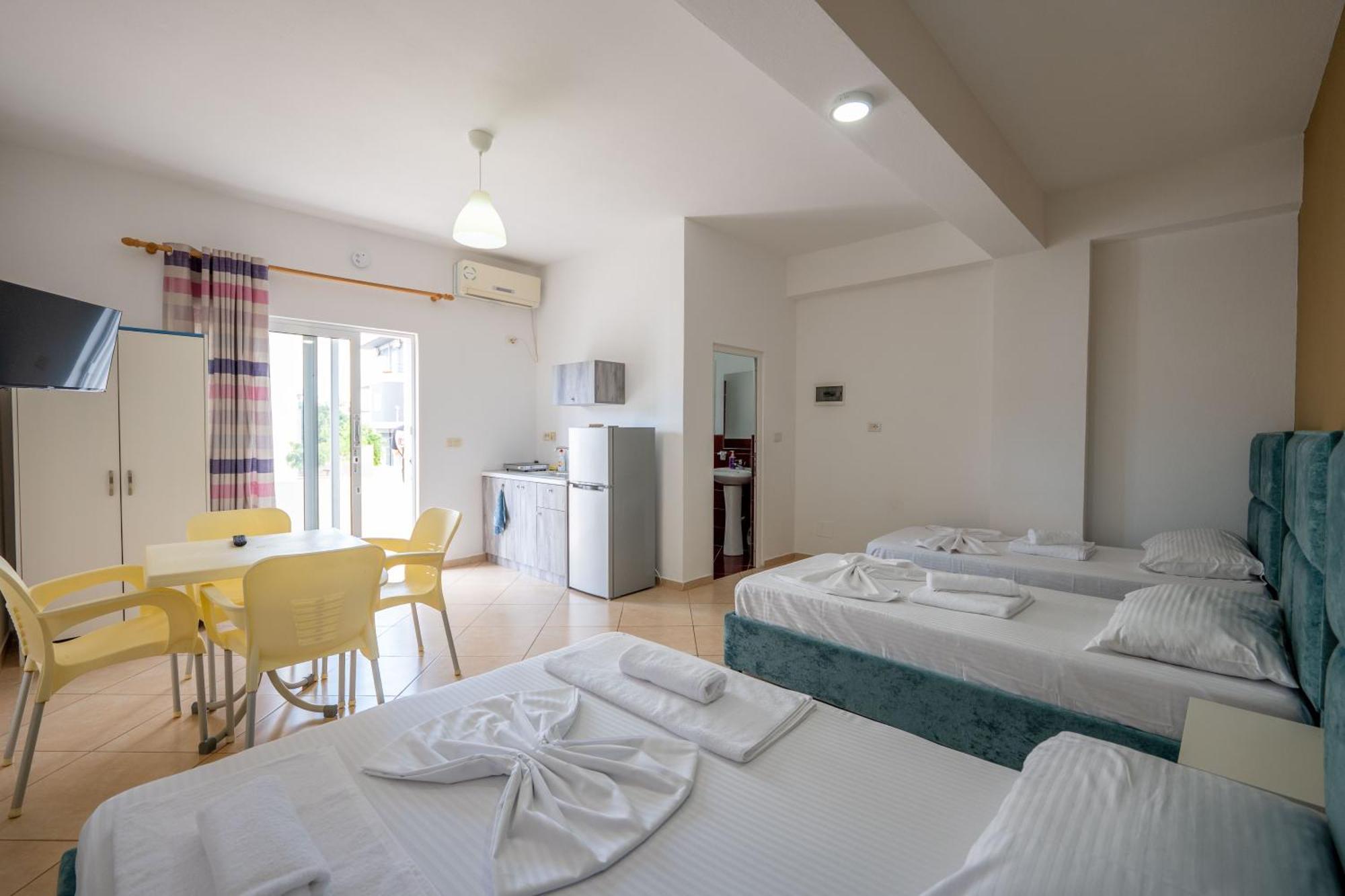 Central Garden Residence Sofia - Free Parking Ksamil Luaran gambar