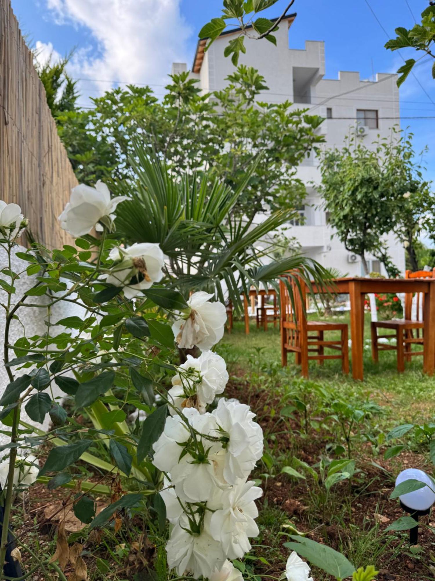 Central Garden Residence Sofia - Free Parking Ksamil Luaran gambar